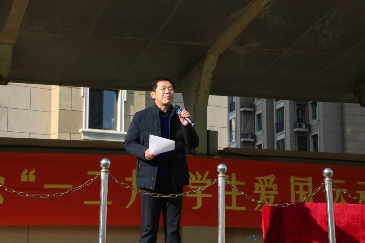 说明: I:\开云kaiyun官方在线入口照片\2020拔河\颁奖2020.12.11\IMG_5680.JPG
